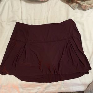 Maroon lululemon skirt